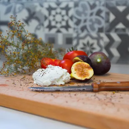 Apart-hotel Ampelos 3*