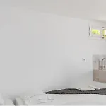 Ampelos Apart Otel Pláka