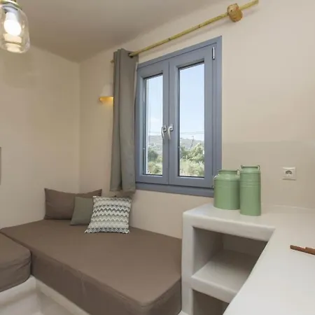 Ampelos Aparthotel