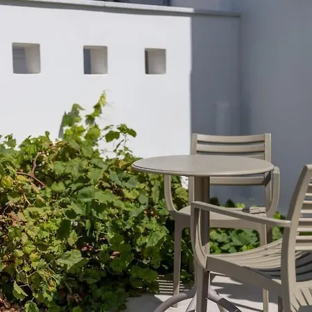 Aparthotel Ampelos Pláka