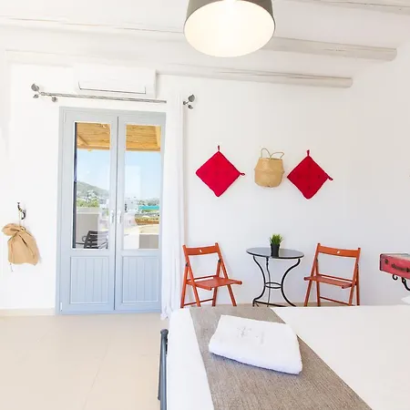Ampelos Aparthotel Plaka (Naxos)