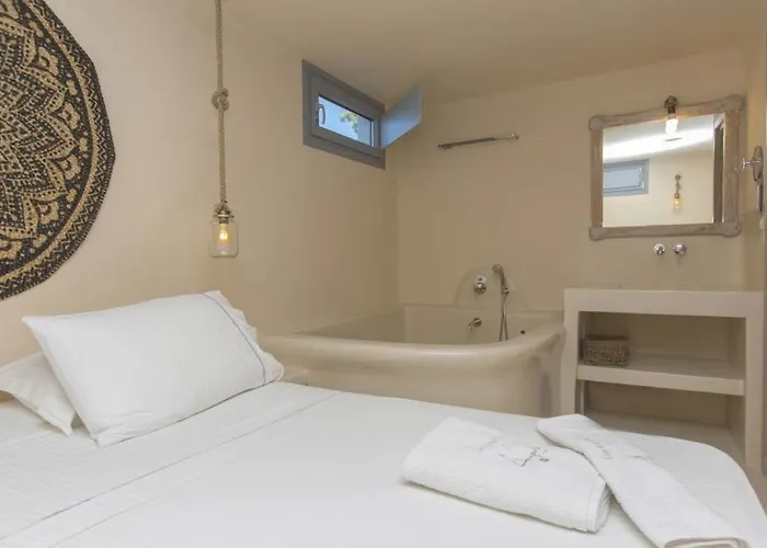 Lejlighedshotel Ampelos 3*